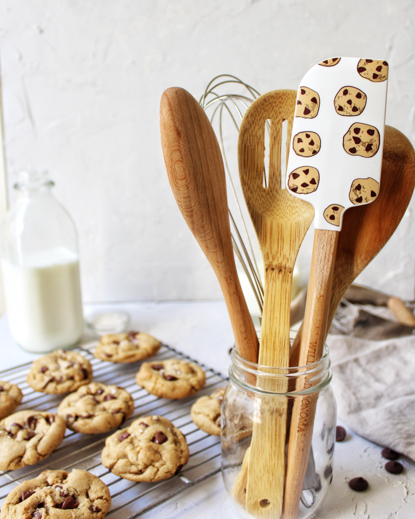 chocolate chip cookie spatula from Williams Sonoma